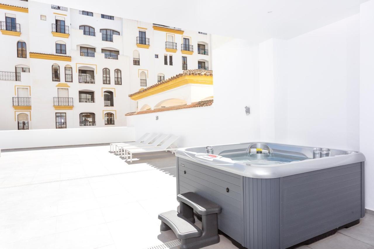 B51 Executive Flats Aparthotel